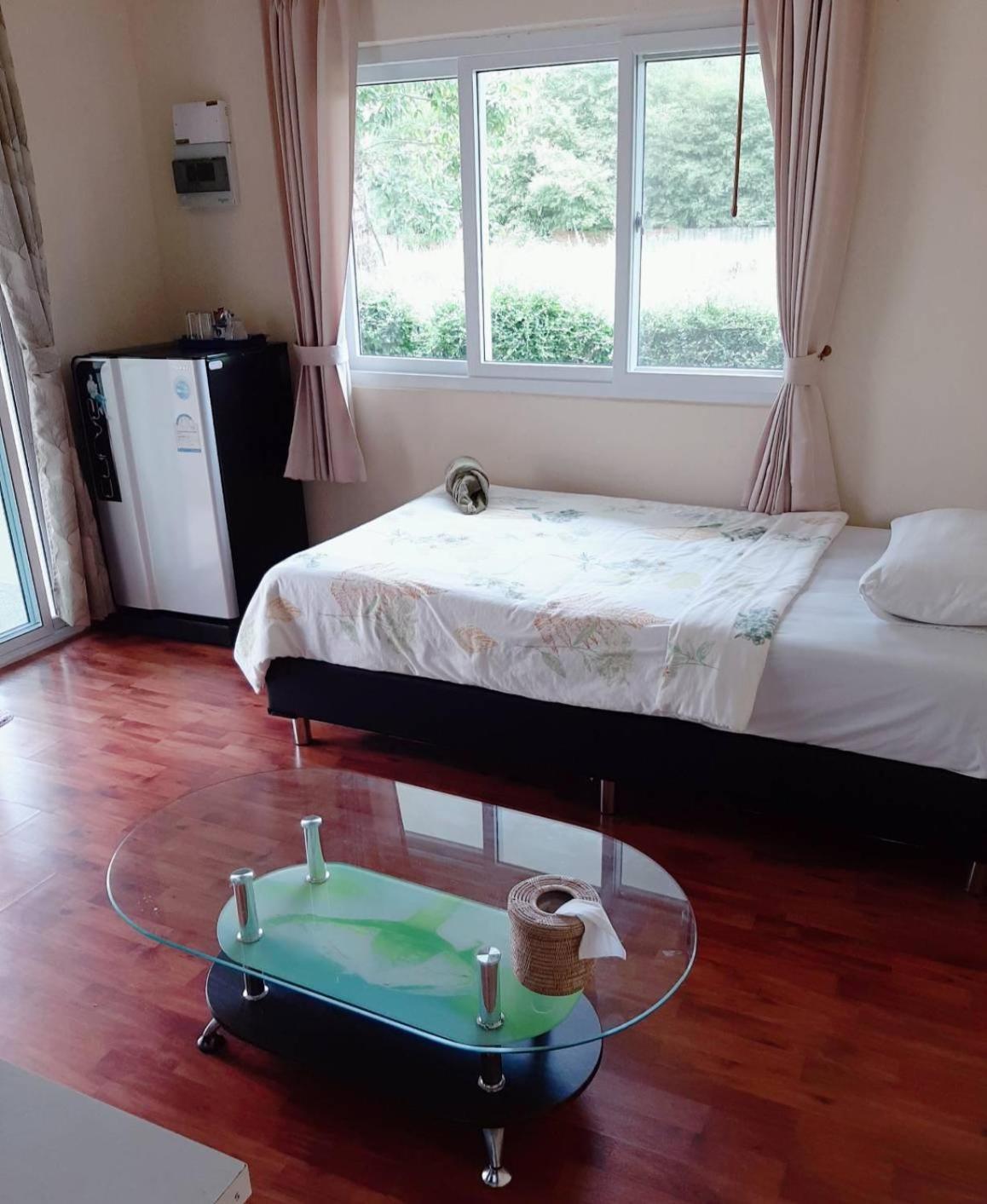 Khanom Garden Suite Номер фото