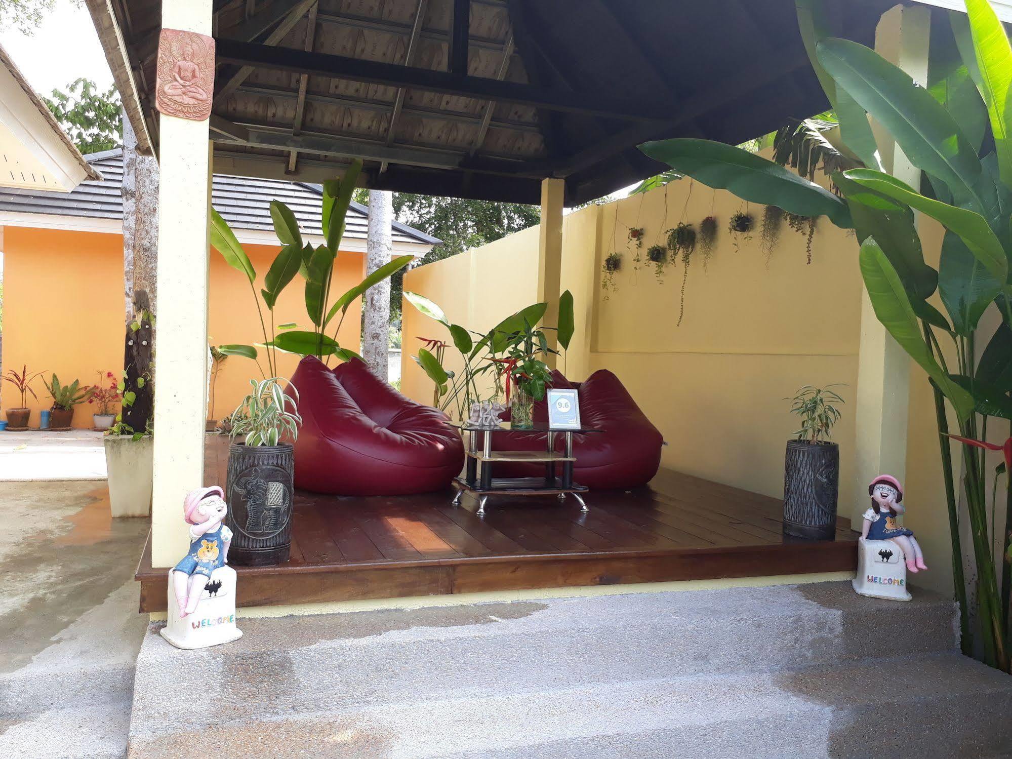 Khanom Garden Suite Экстерьер фото
