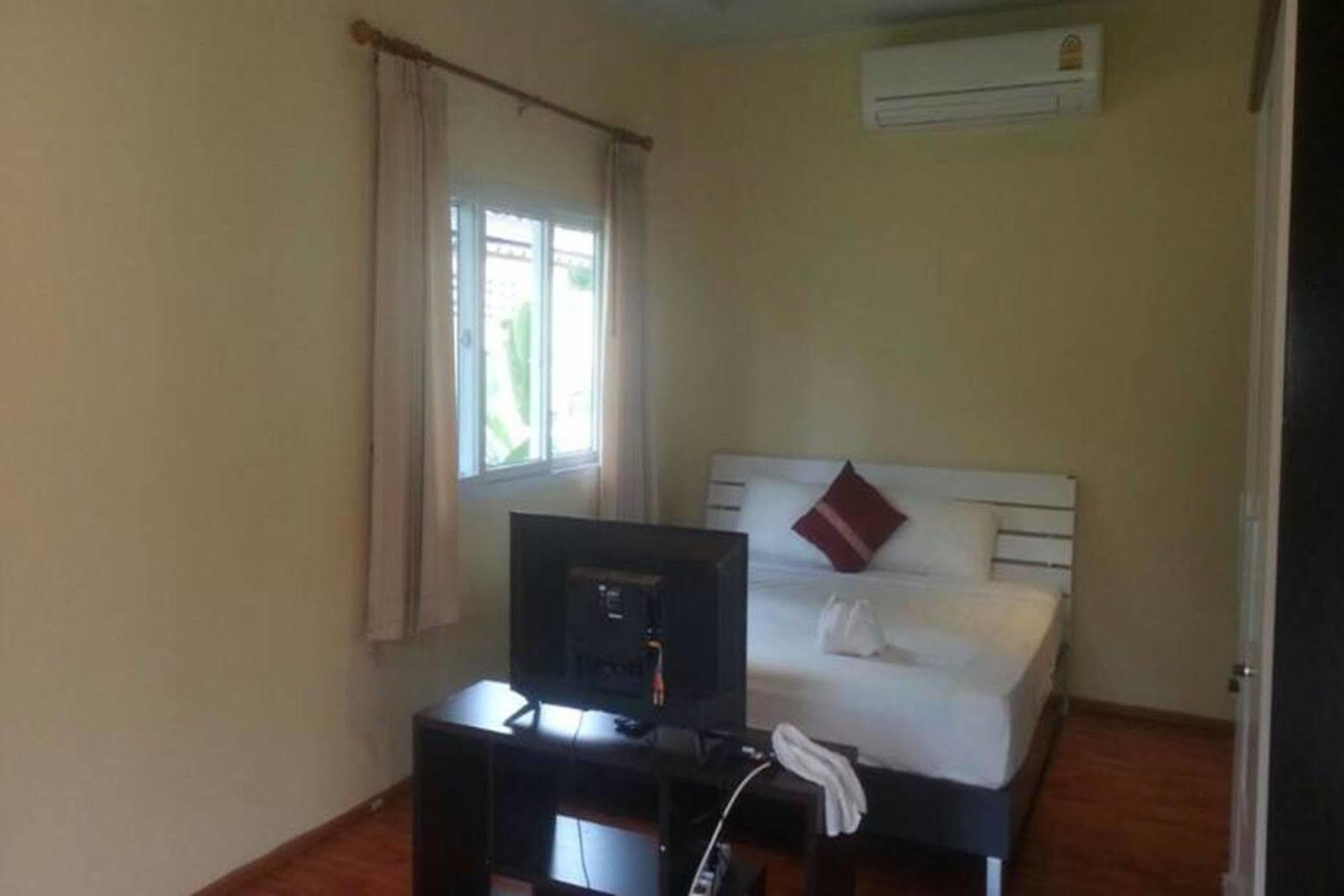 Khanom Garden Suite Экстерьер фото